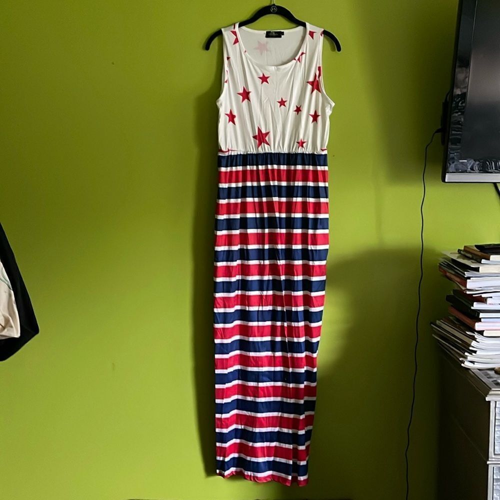 NWOT For G And PL Red White & Blue Stars & Stripes Patriotic Maxi Dress Size L